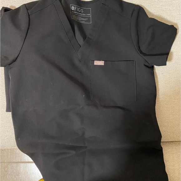 FIGS 3 black catarina one pocket scrub top XXS - Picture 4 of 4